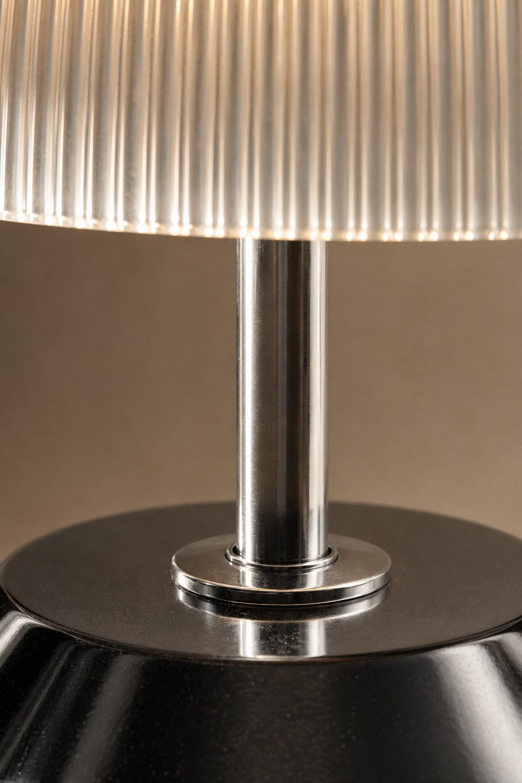 Maison Moya - Atomic Prismatic Glass Table Lamp - closeup detail