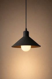 Maison Moya - Cône Coolie Plaster Pendant Lamp - Noir