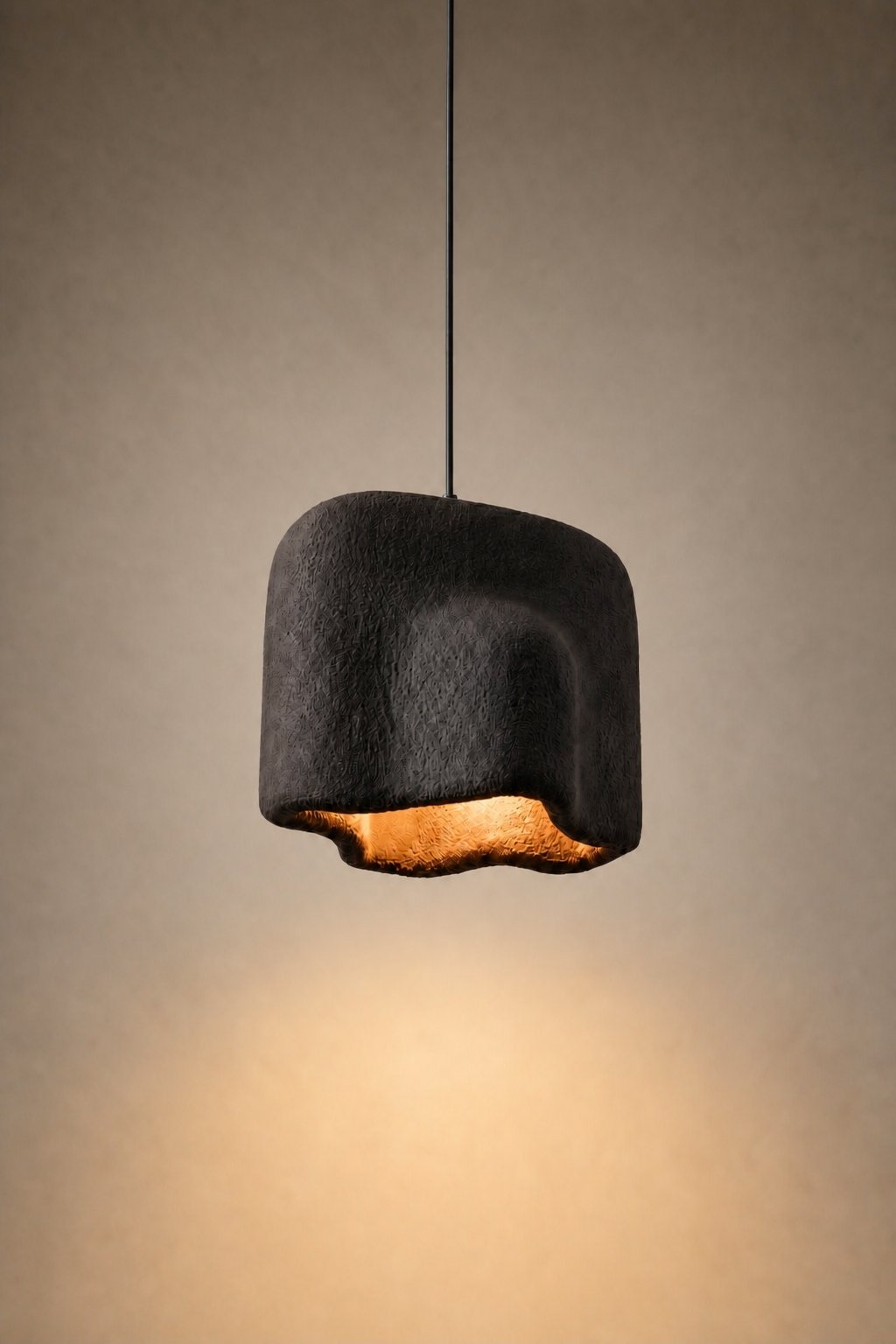 Maison Moya - Selle Saddle Sculptural Pendant Lamp - Noir
