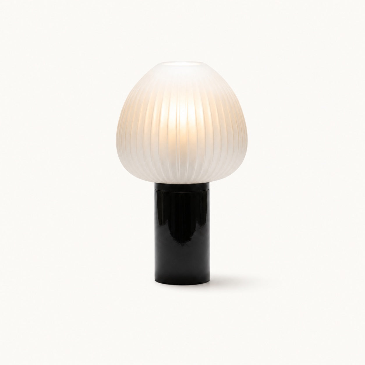 Champignon tafellamp van geribbeld glas